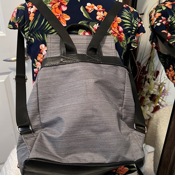 Roots Mini Backpack - Picture 6 of 8